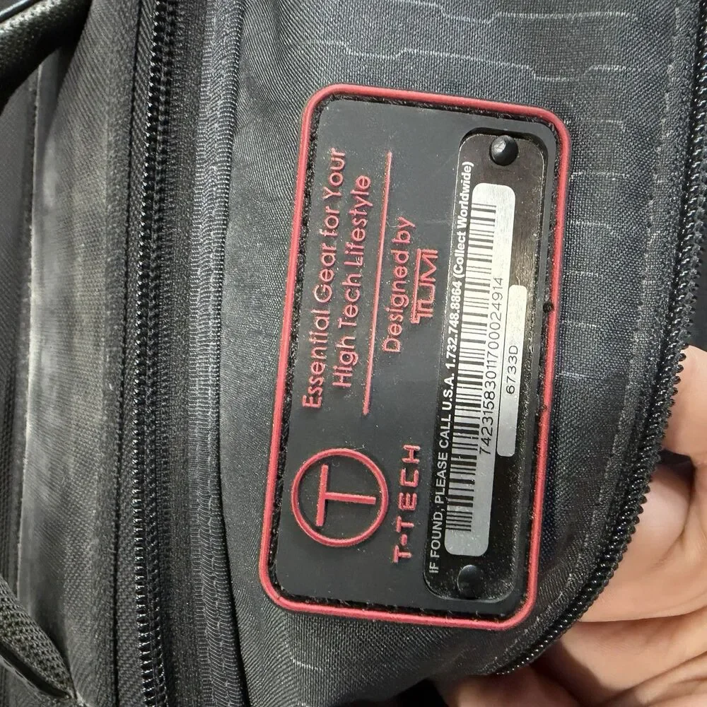 Tumi pre owned